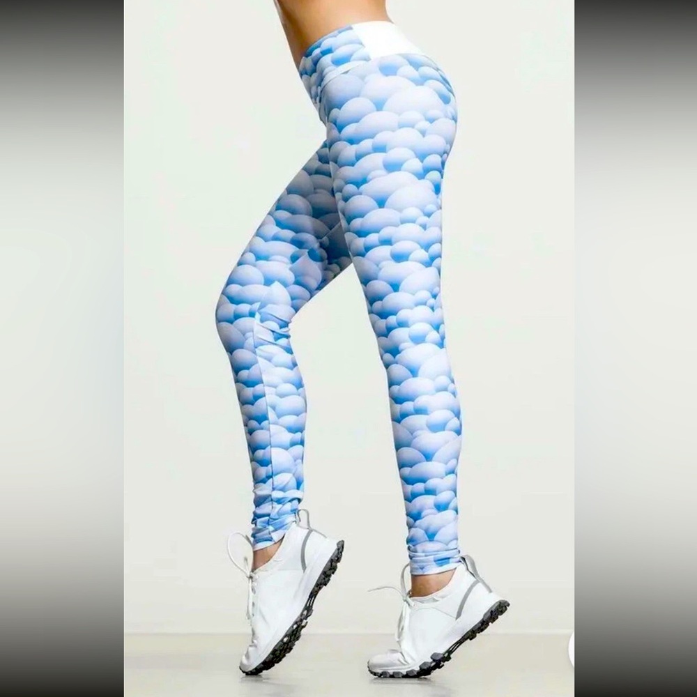 SUKISHUFU Suki Leatherback Leggings blue XS new with tag